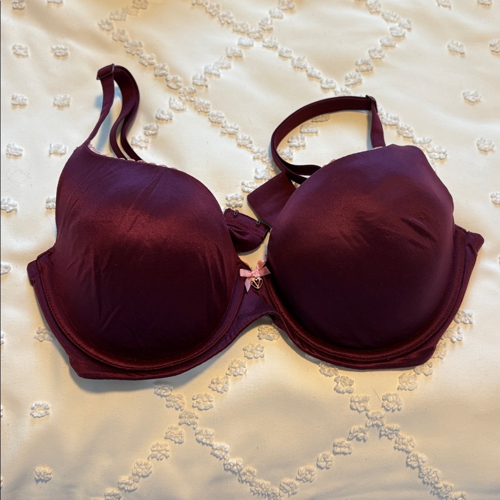 Victoria Secret Deep Purple Underwire Bra